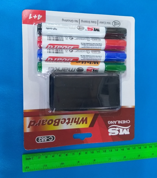 טוש מחיק | ספוג ללוח | טוש מחיק עם ספוג ללוח רביעייה