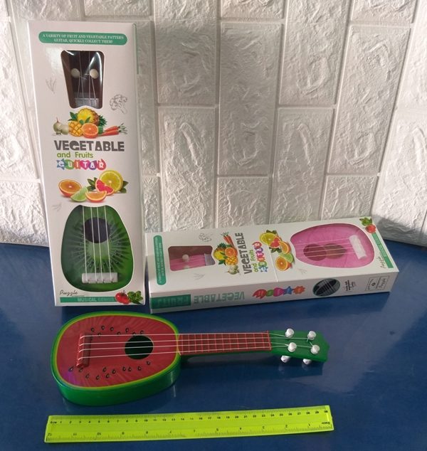 גיטרה קטנה יוקלילי | גיטרה לילדים צעצוע