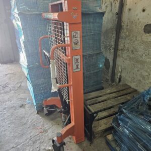 מלגזה ידנית