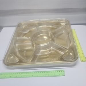 מגש מרובע מחולק עם מכסה | למסיבות וחינה צבע זהב